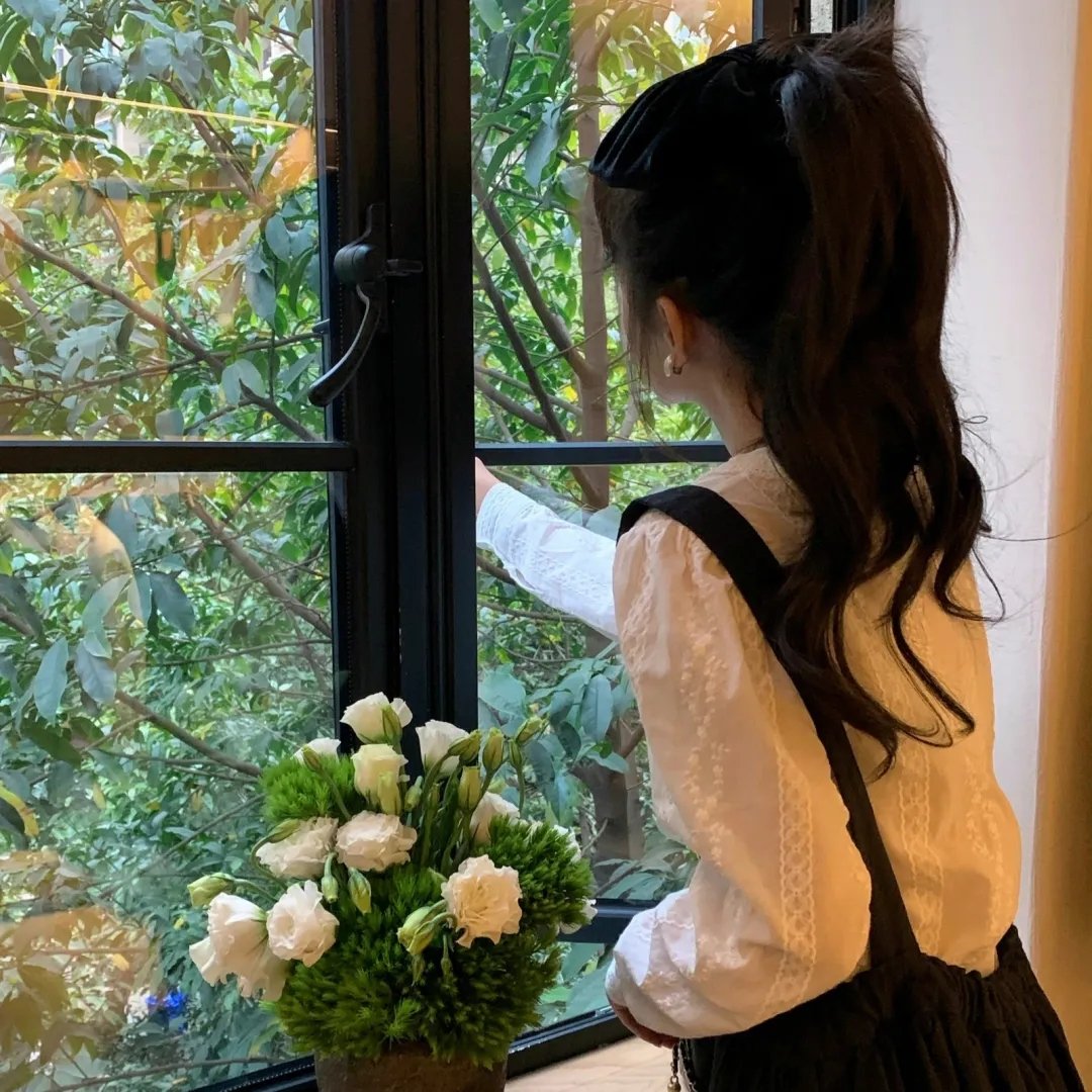 锦书难寄相思意